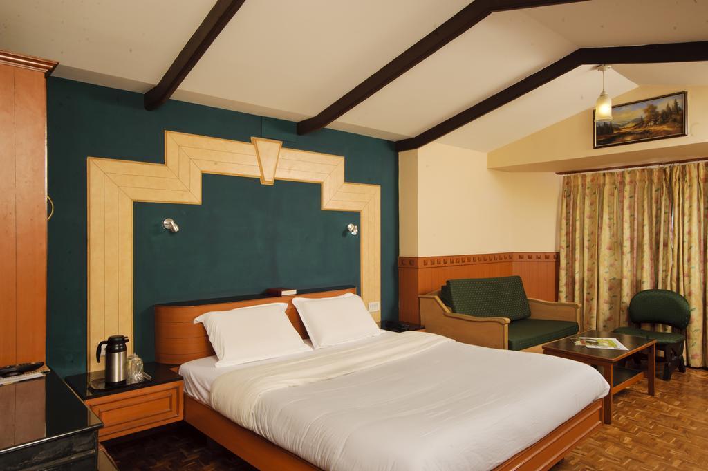 Hilltop Towers Kodaikanal Room photo